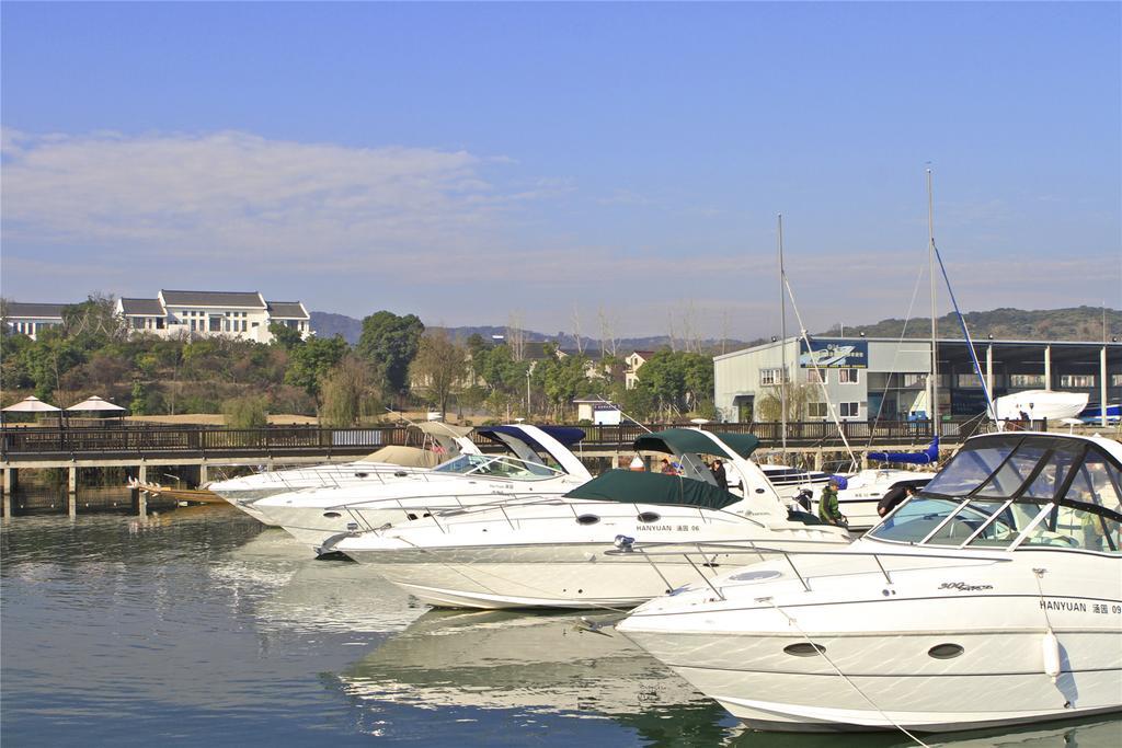Suzhou Hanyuan Yacht&Resort Hotel Exterior foto