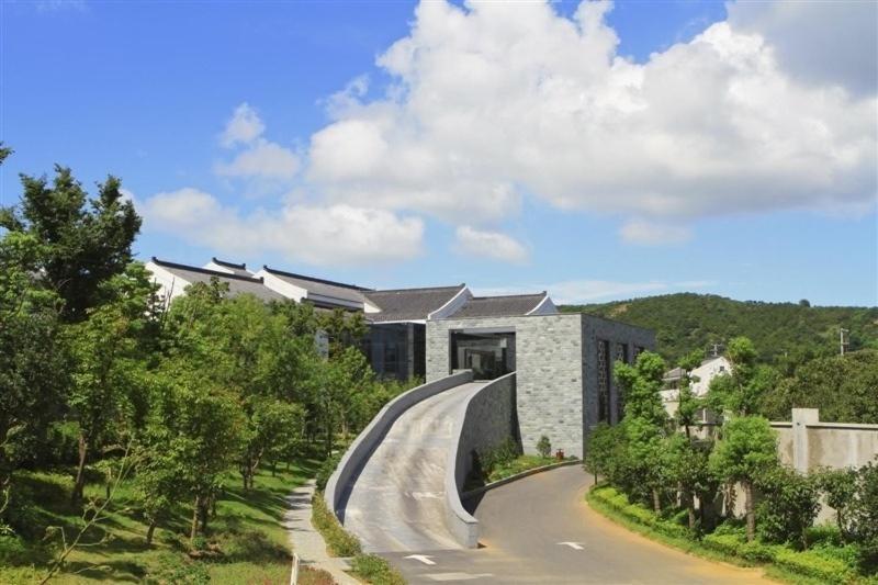 Suzhou Hanyuan Yacht&Resort Hotel Exterior foto